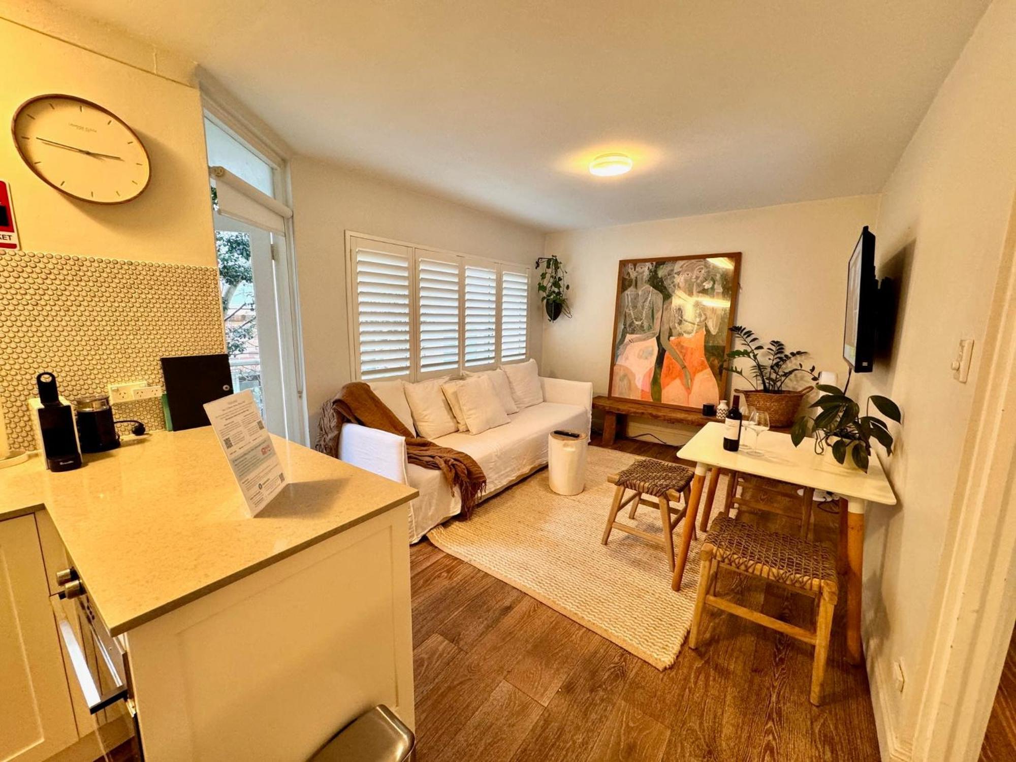 1 Bdrm Manly Beachside Apt With Parking 悉尼 外观 照片